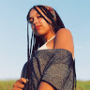 Meet your Posher, Christiana